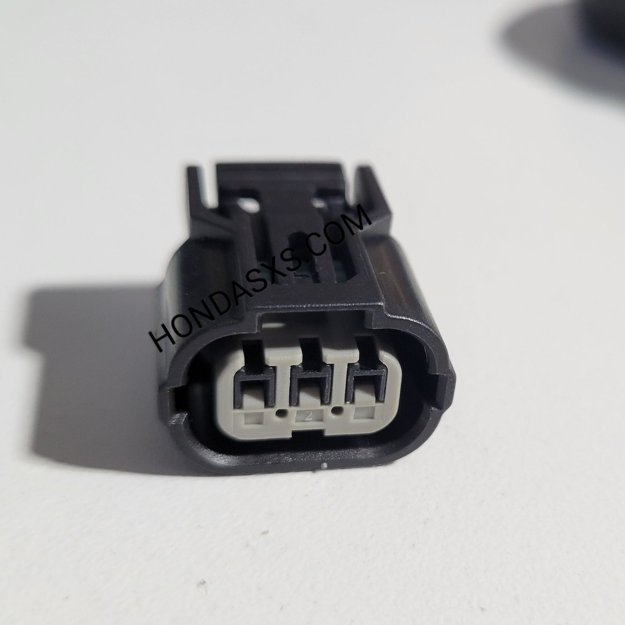 3 Pin connector connector for differential.