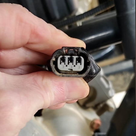 3 Pin connector for differential. - speed sensor. - The Honda SxS Club!
